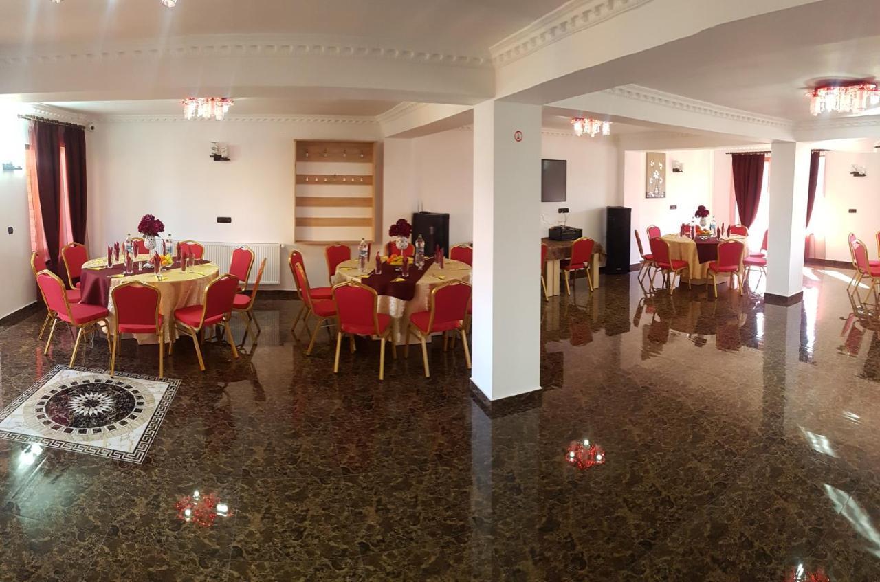 Pensiunea Casa Zarnesteana